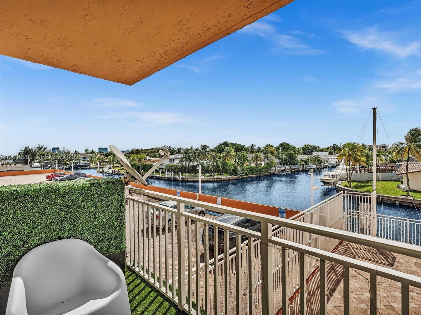 2450 NE 135th St # 201, North Miami, FL 33181 photo 3