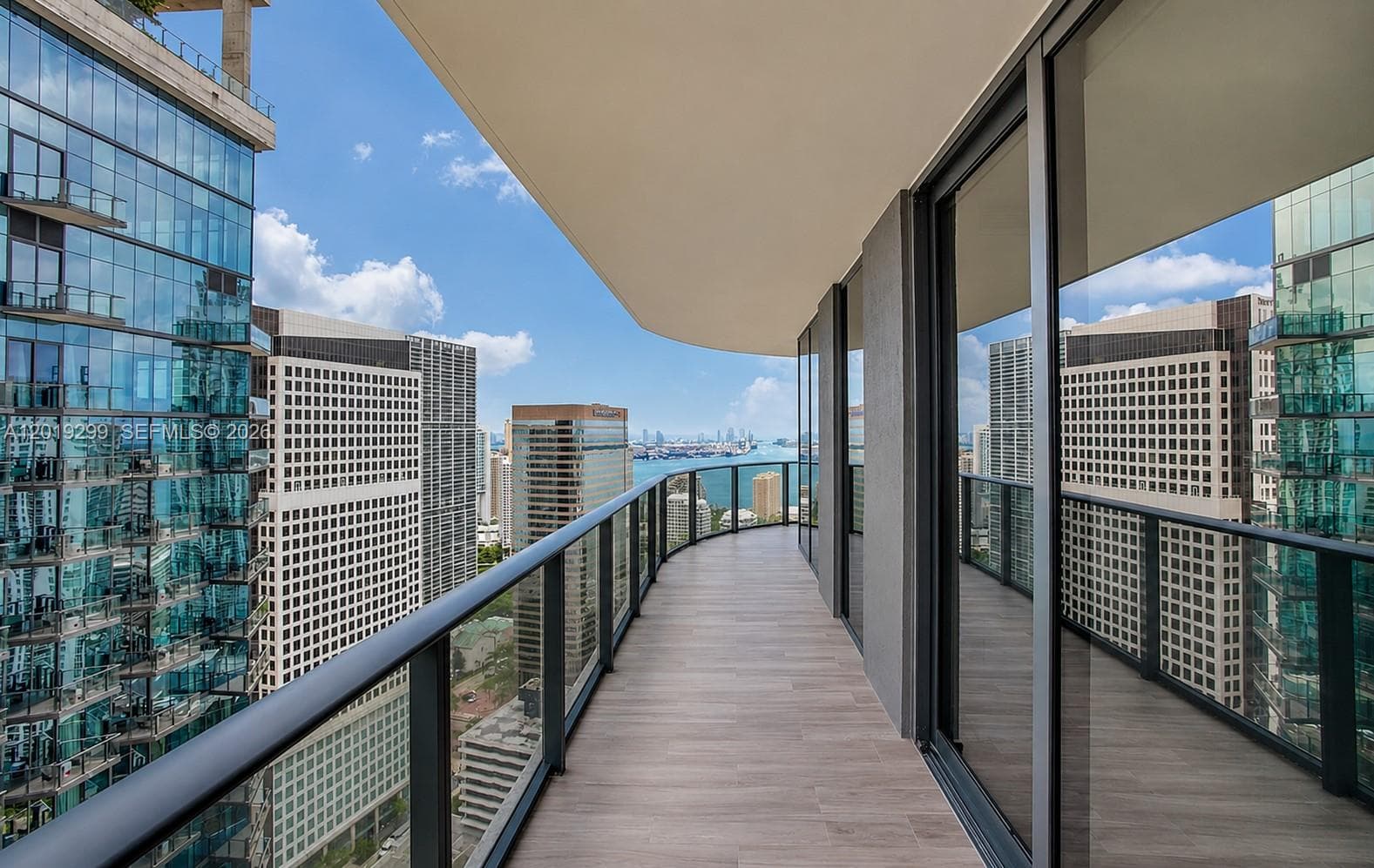 801 S Miami Ave # 3905, Miami, FL 33130 photo 2