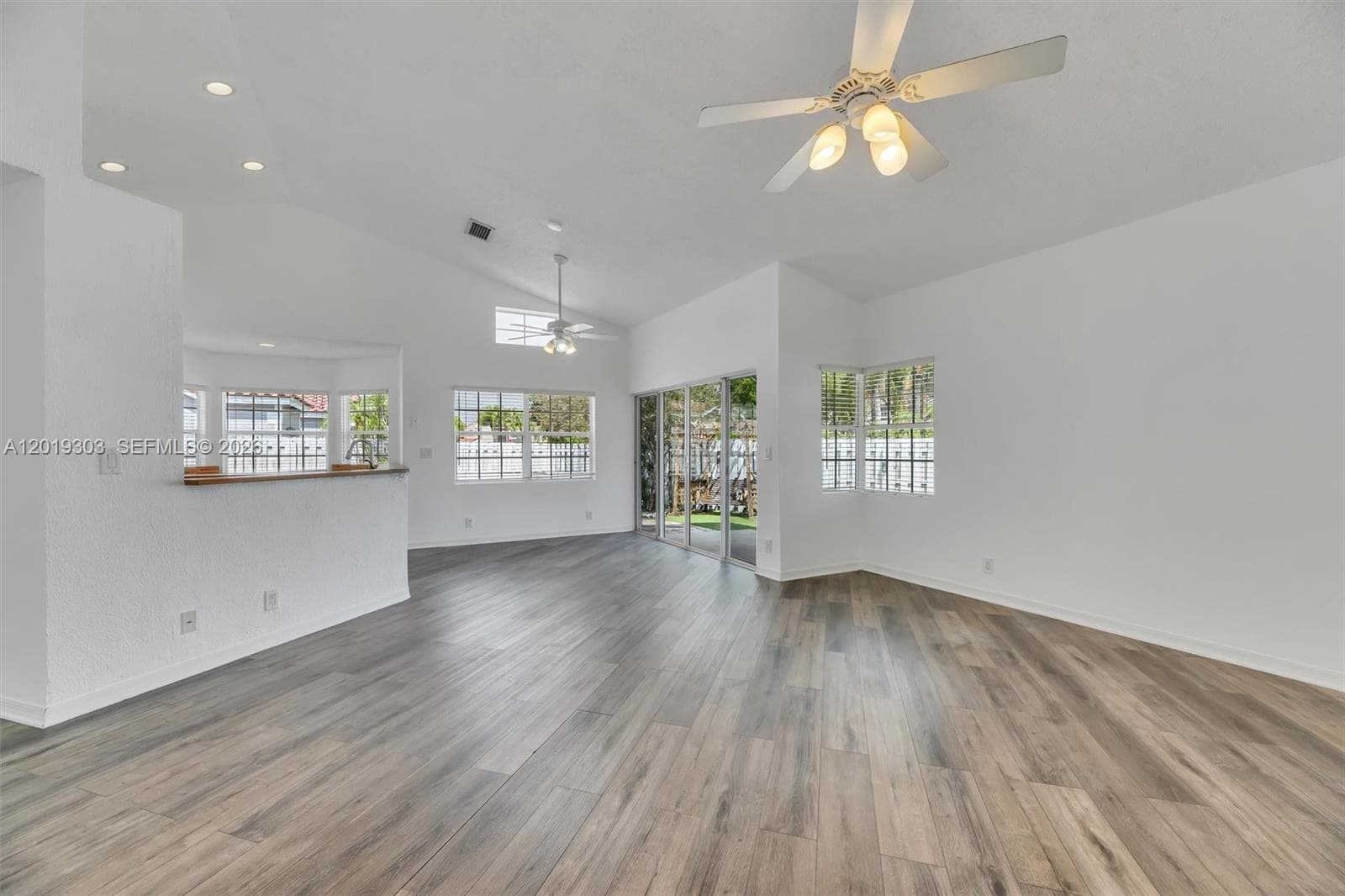 535 Somerset Way, Weston, FL 33326 photo 5