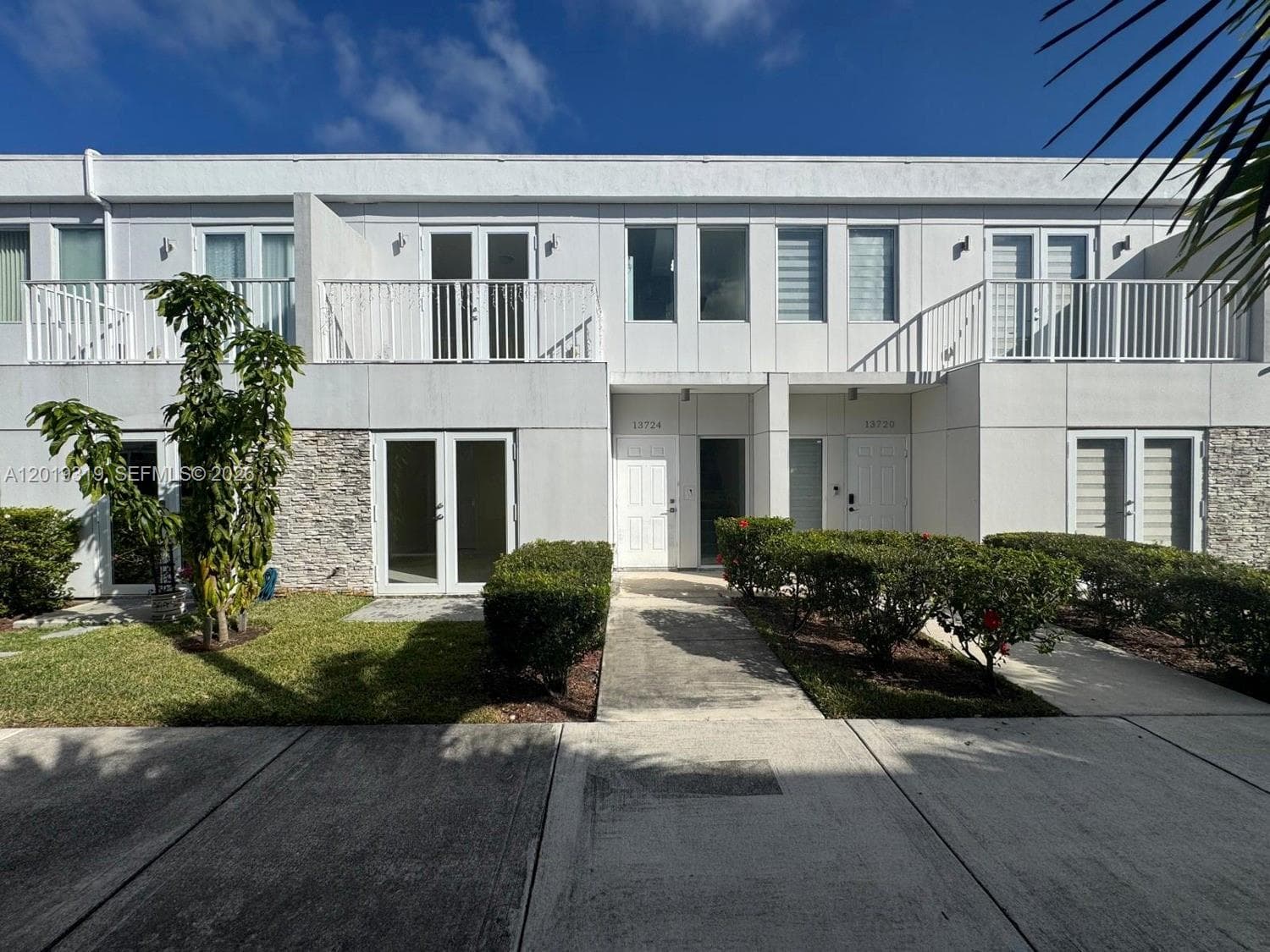 13724 SW 259th St, Homestead, FL 33032