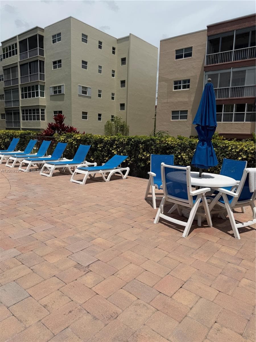 6701 Cypress Rd # 109, Plantation, FL 33317 photo 4