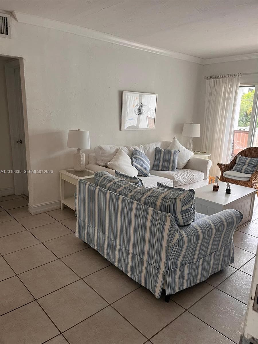 290 Sunrise Dr # 208, Key Biscayne, FL 33149 photo 4