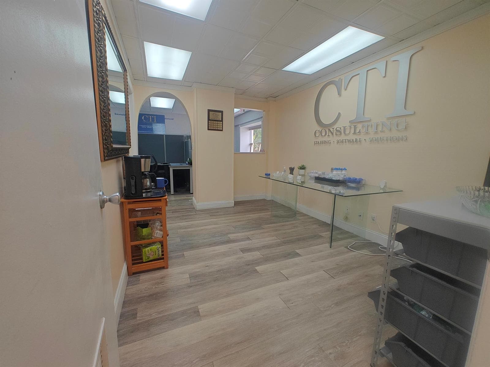 600 SW 4th Avenue, Fort Lauderdale, FL 33315 photo 3