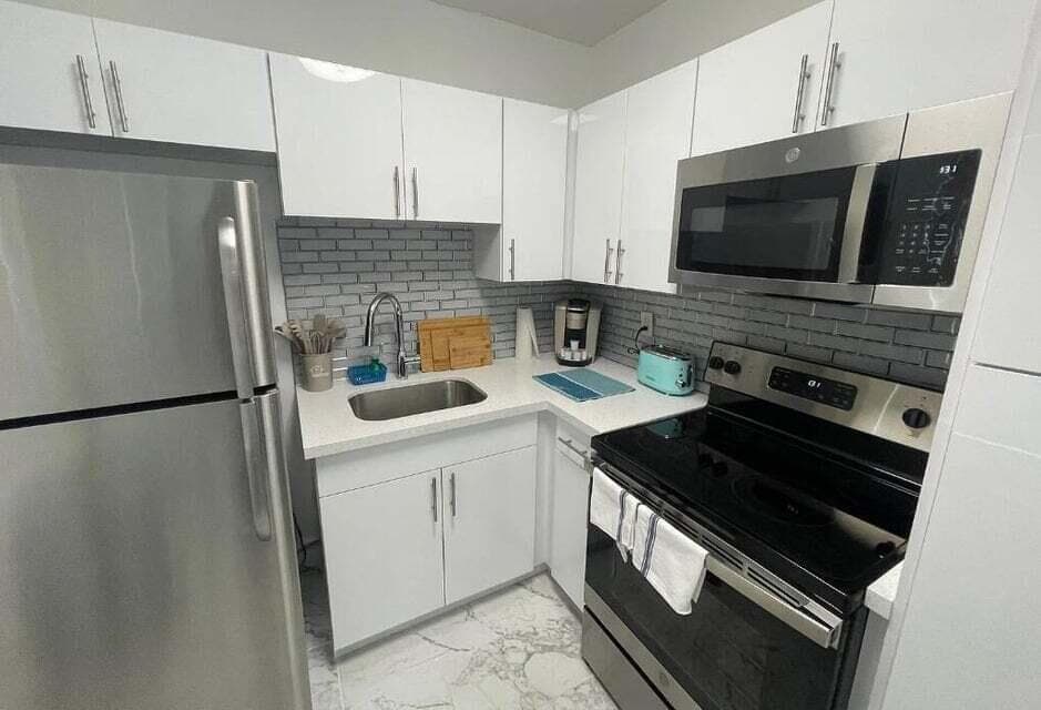 201 S Ocean Boulevard # 7, Boca Raton, FL 33432 photo 3