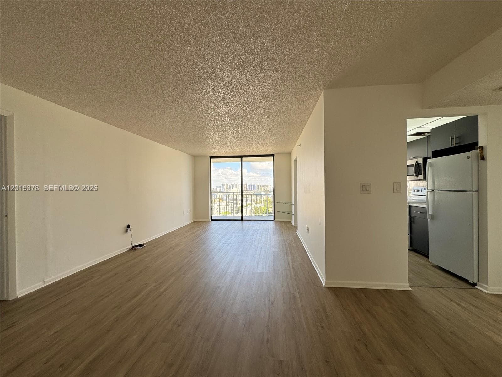 210 174th St # 1918, Sunny Isles Beach, FL 33160 photo 5
