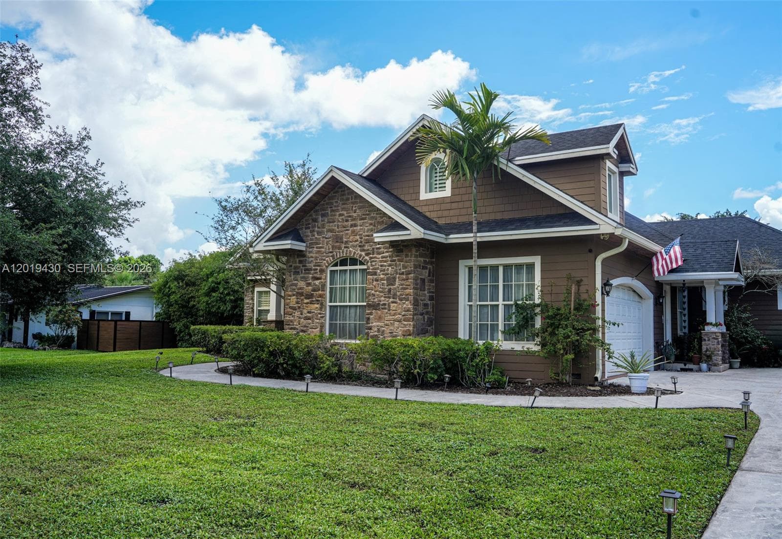 2640 SW 137th Ter, Davie, FL 33330 photo 2