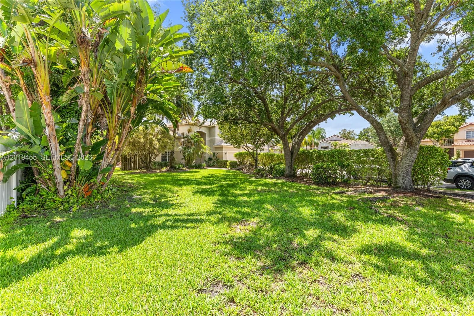 17047 NW 16th St, Pembroke Pines, FL 33028 photo 2