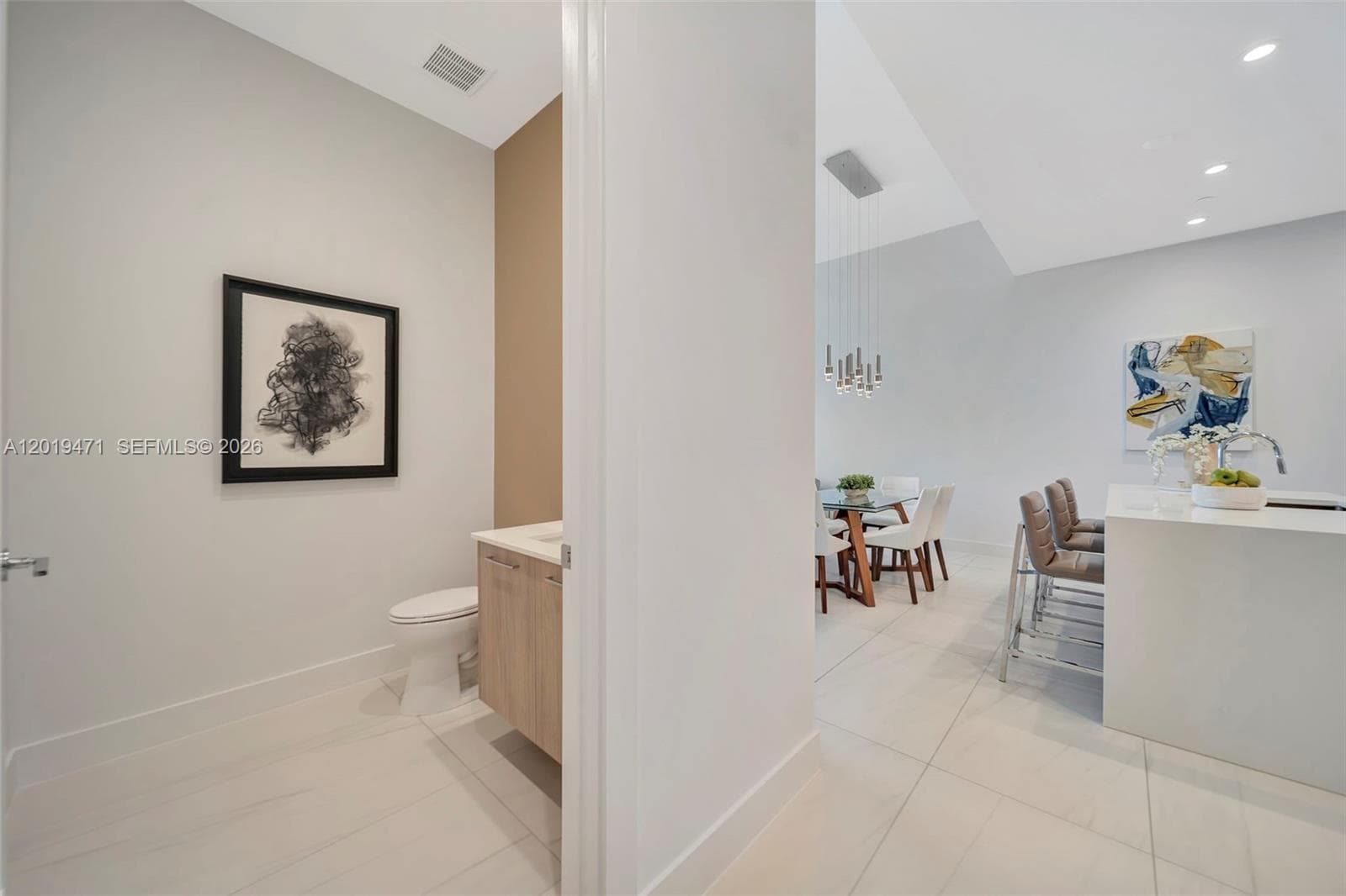 153 N Seabreeze # 403, Fort Lauderdale, FL 33304 photo 4