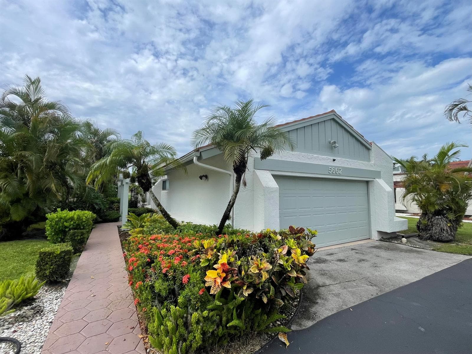 5662 Ainsley Court, Boynton Beach, FL 33437 photo 2