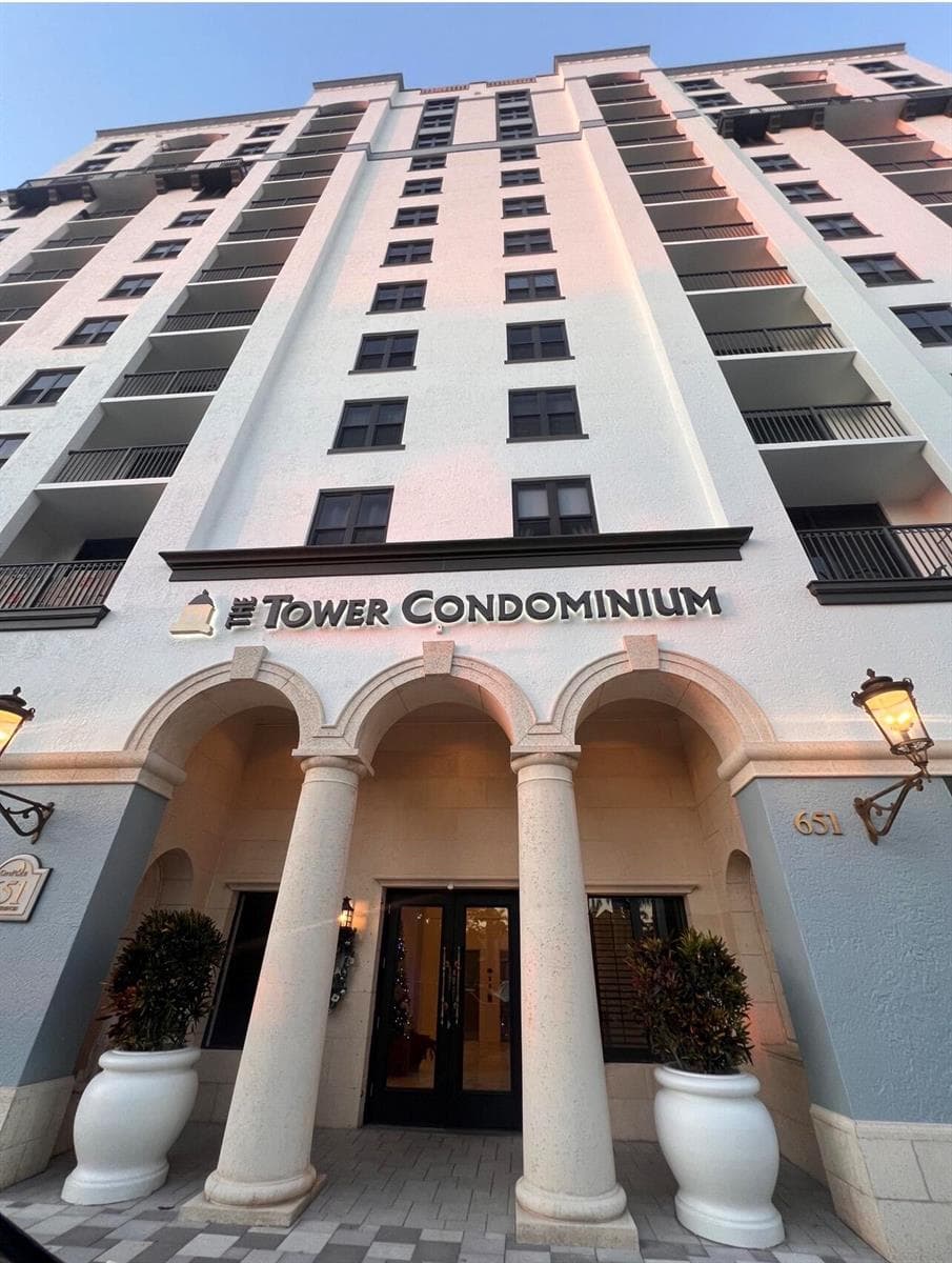 651 Okeechobee Boulevard # 706, West Palm Beach, FL 33401 photo 2