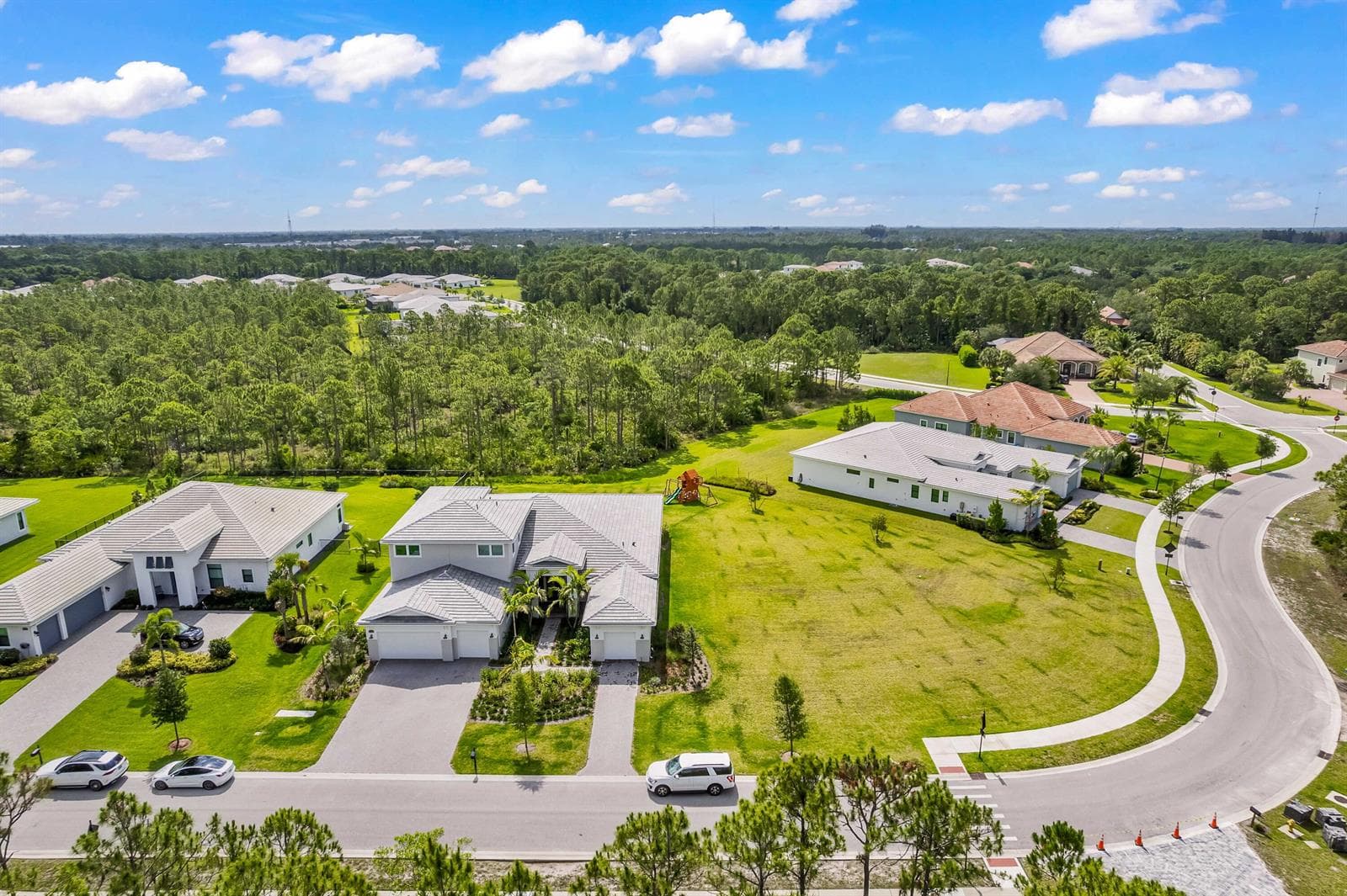 2989 SW Goldenglow Drive, Palm City, FL 34990 photo 2