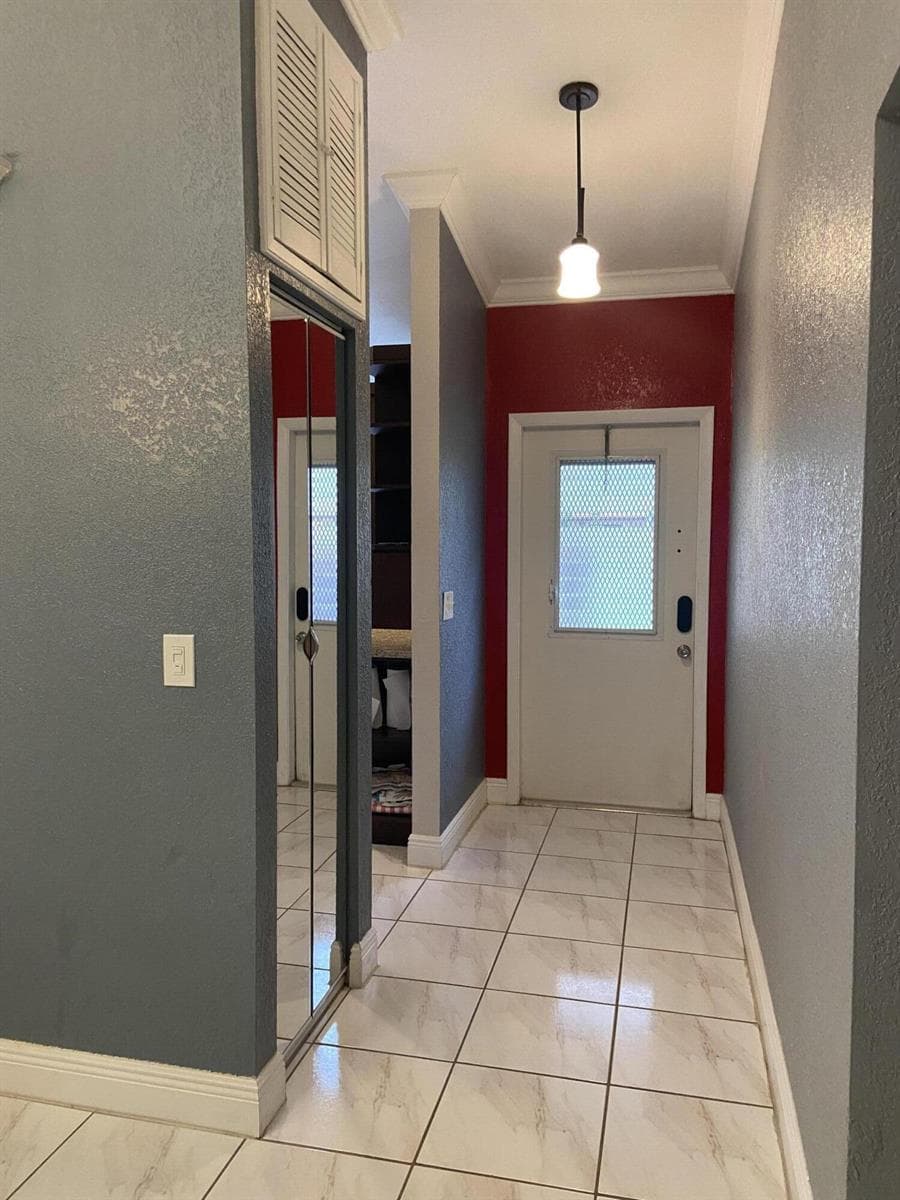 633 Sea Pine Way # C, FL 33415