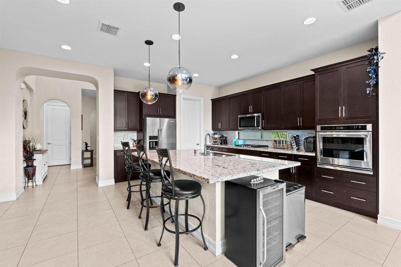 8845 Watercrest Circle W, Parkland, FL 33076 photo 4