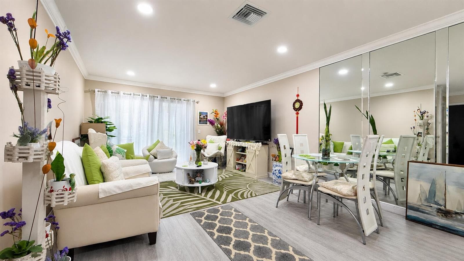 2716 E Emory Dr Drive E # D, West Palm Beach, FL 33415 photo 2