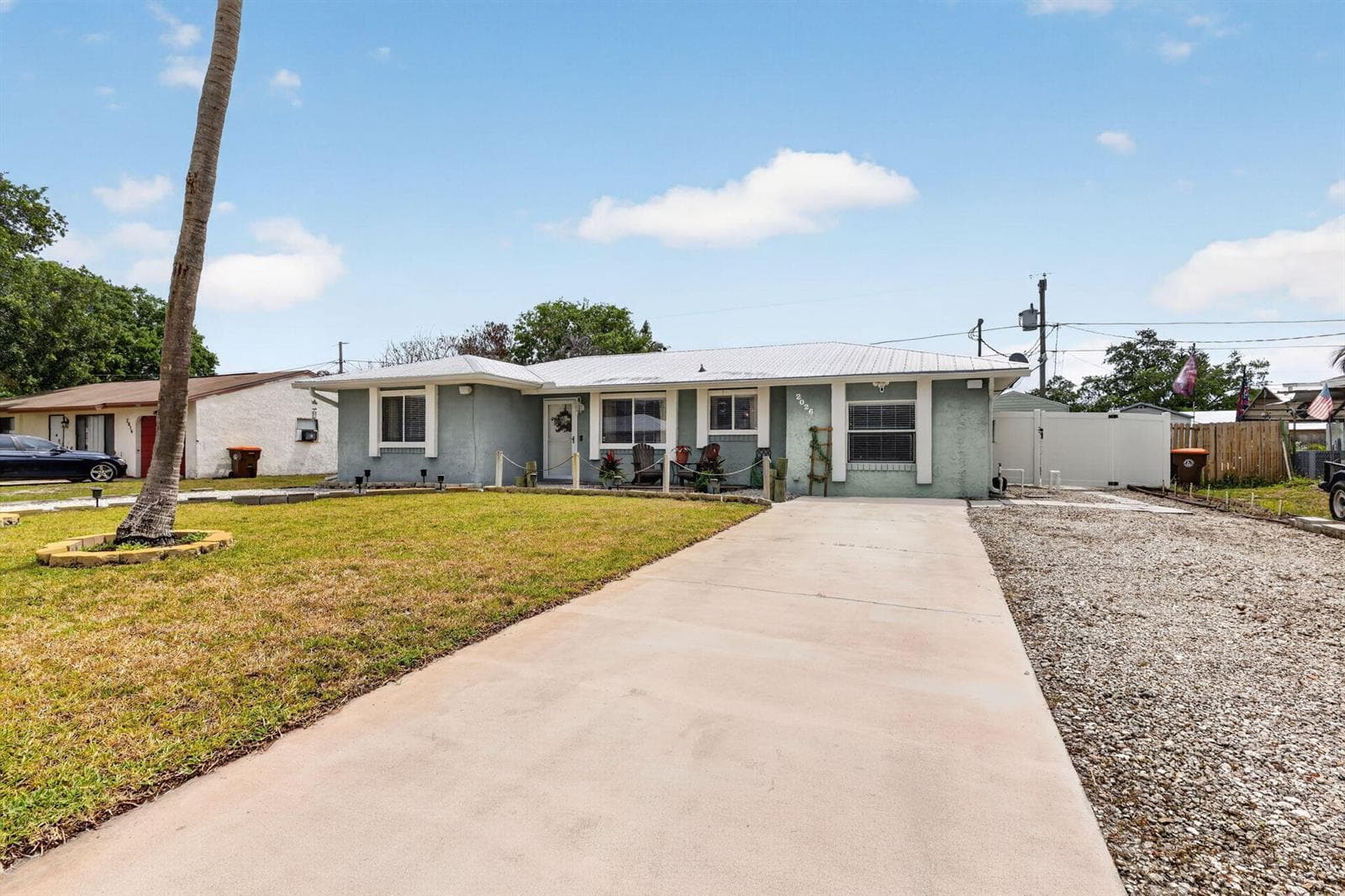 2026 7th Court SW, Vero Beach, FL 32962 photo 2