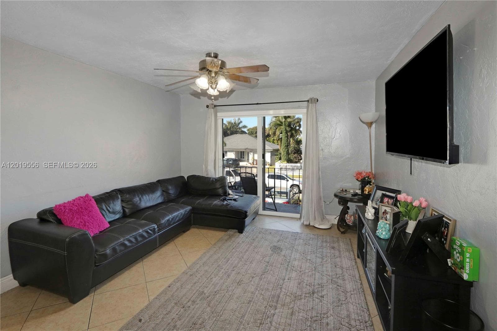 1275 W 35th St # 45B, Hialeah, FL 33012 photo 3