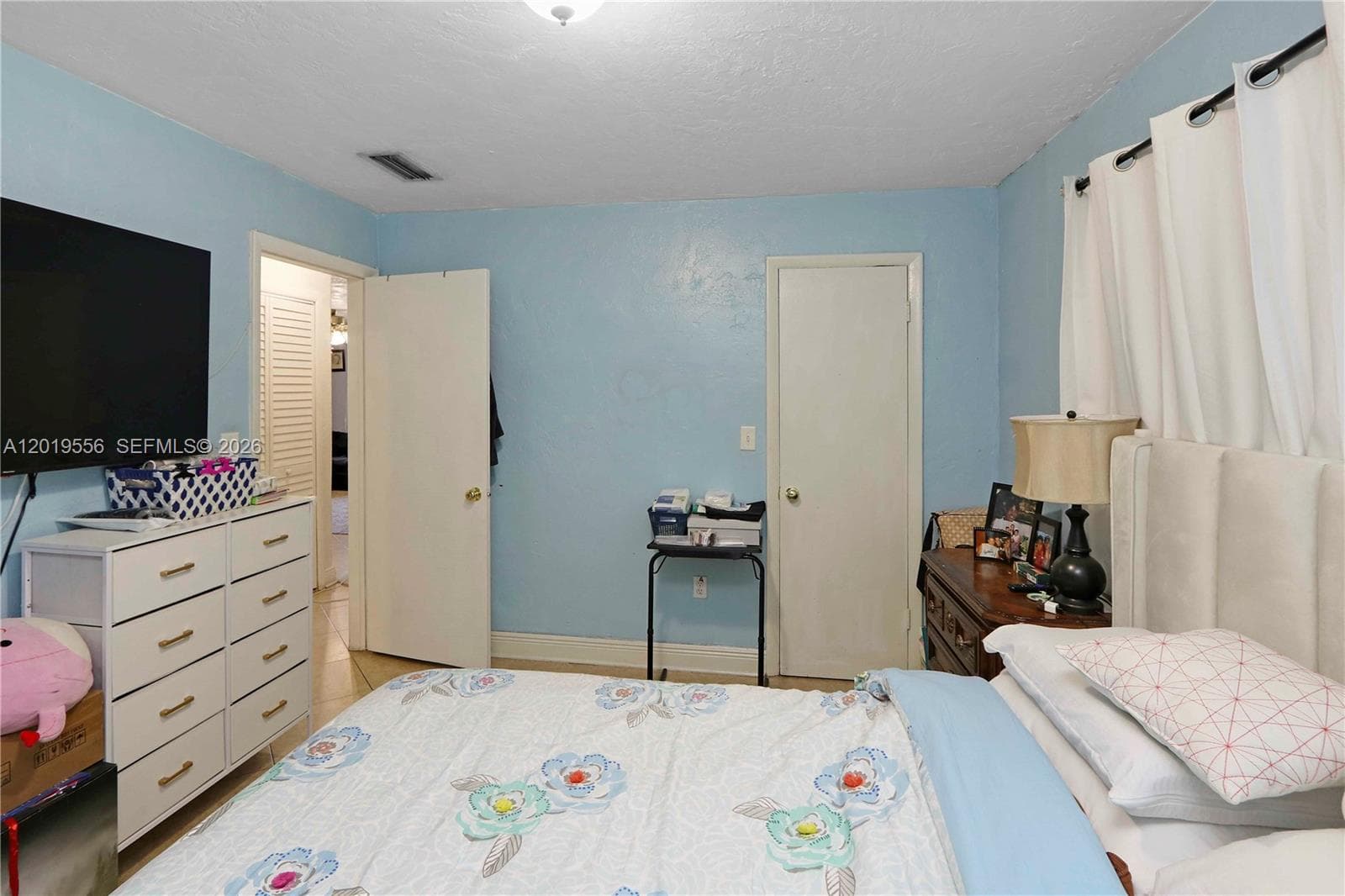 1275 W 35th St # 45B, Hialeah, FL 33012 photo 4