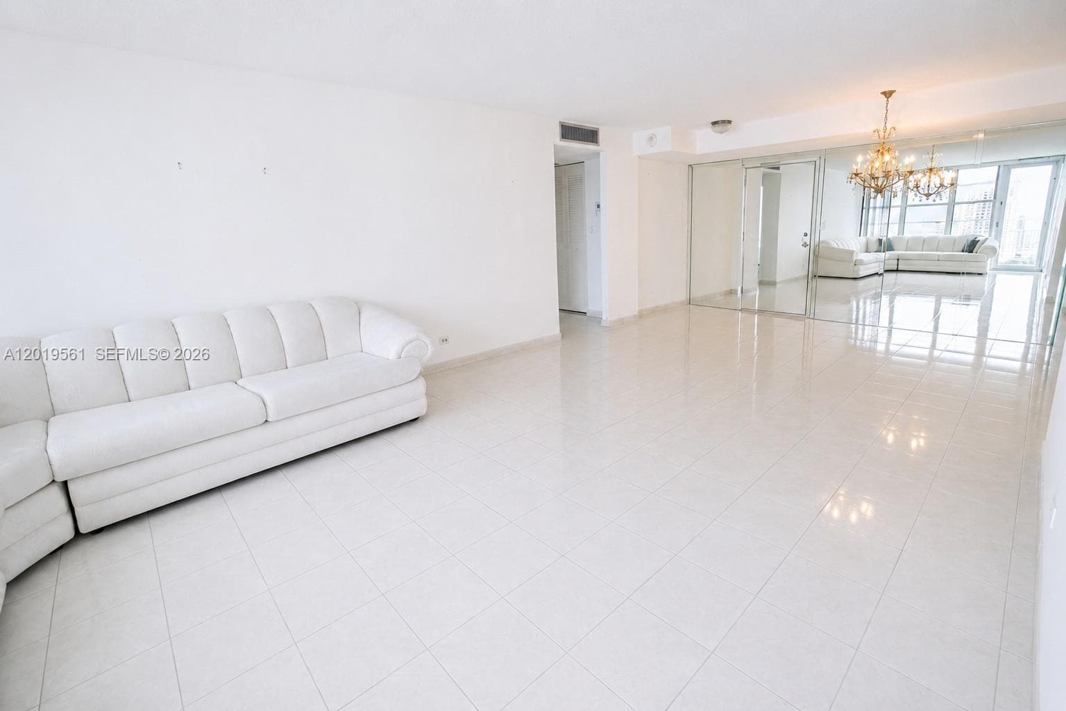230 174th St # 1916, Sunny Isles Beach, FL 33160 photo 2