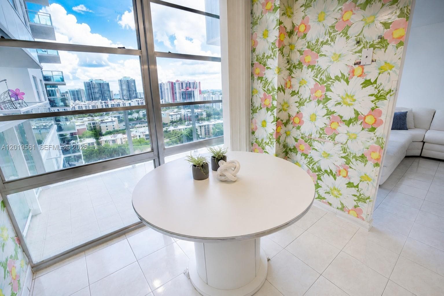230 174th St # 1916, Sunny Isles Beach, FL 33160 photo 4