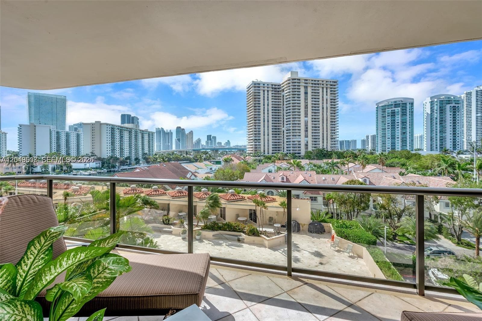 19667 Turnberry Way # 6C, Aventura, FL 33180 photo 5