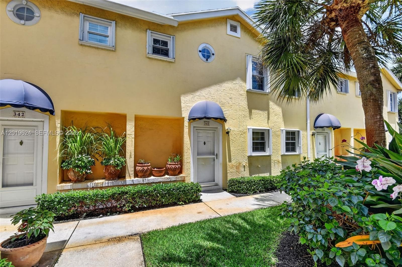341 Waterside Dr # 341, Hypoluxo, FL 33462 photo 2