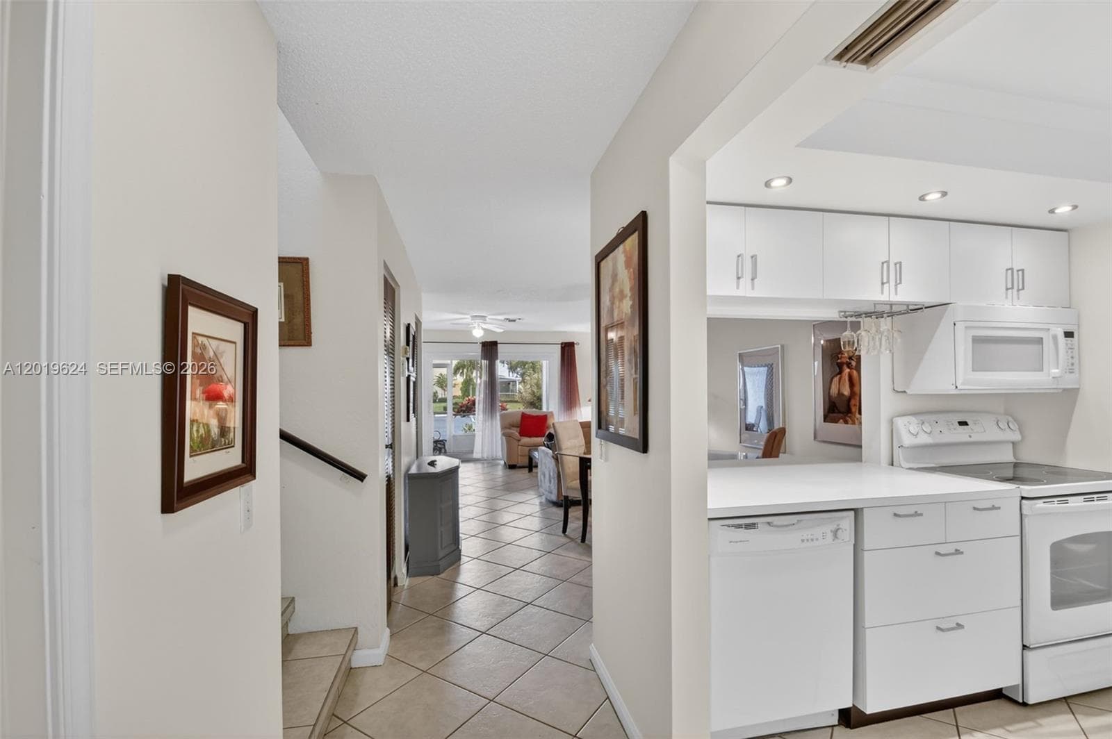 341 Waterside Dr # 341, Hypoluxo, FL 33462 photo 3