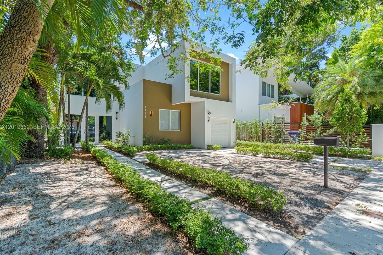 1816 SW 23rd St, Miami, FL 33145 photo 2