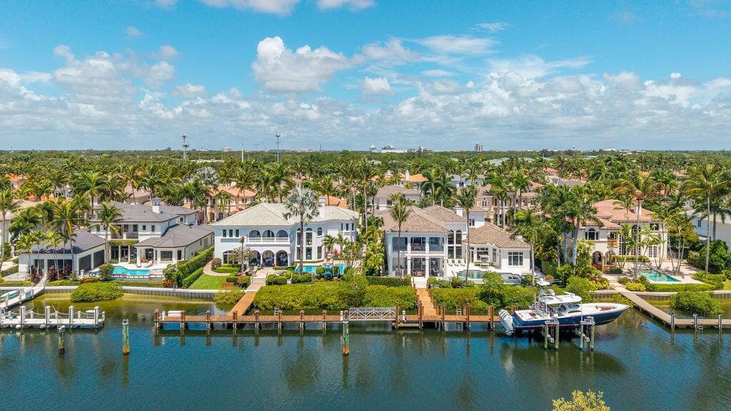 792 Harbour Isles Court, West Palm Beach, FL 33410 photo 3
