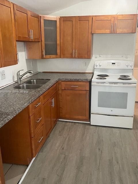 245 NW 6TH AVE, Dania Beach, FL 33004 photo 2
