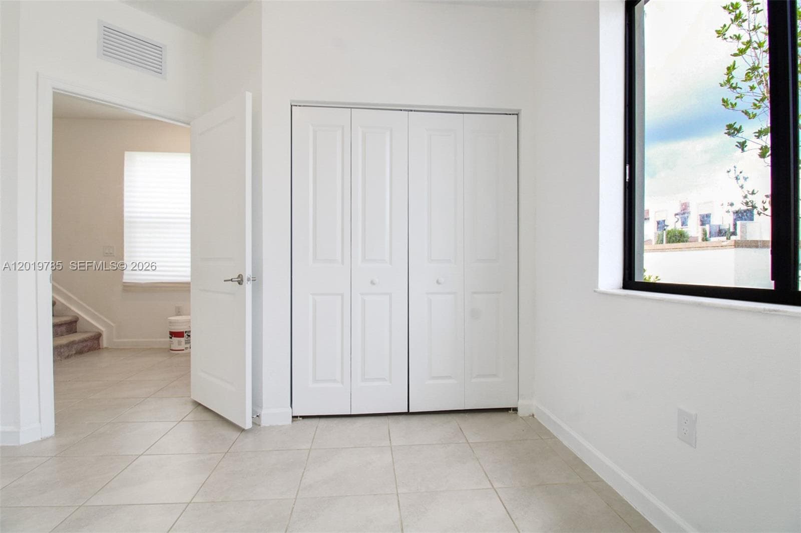21035 NE 8th Ave, Miami, FL 33179 photo 5