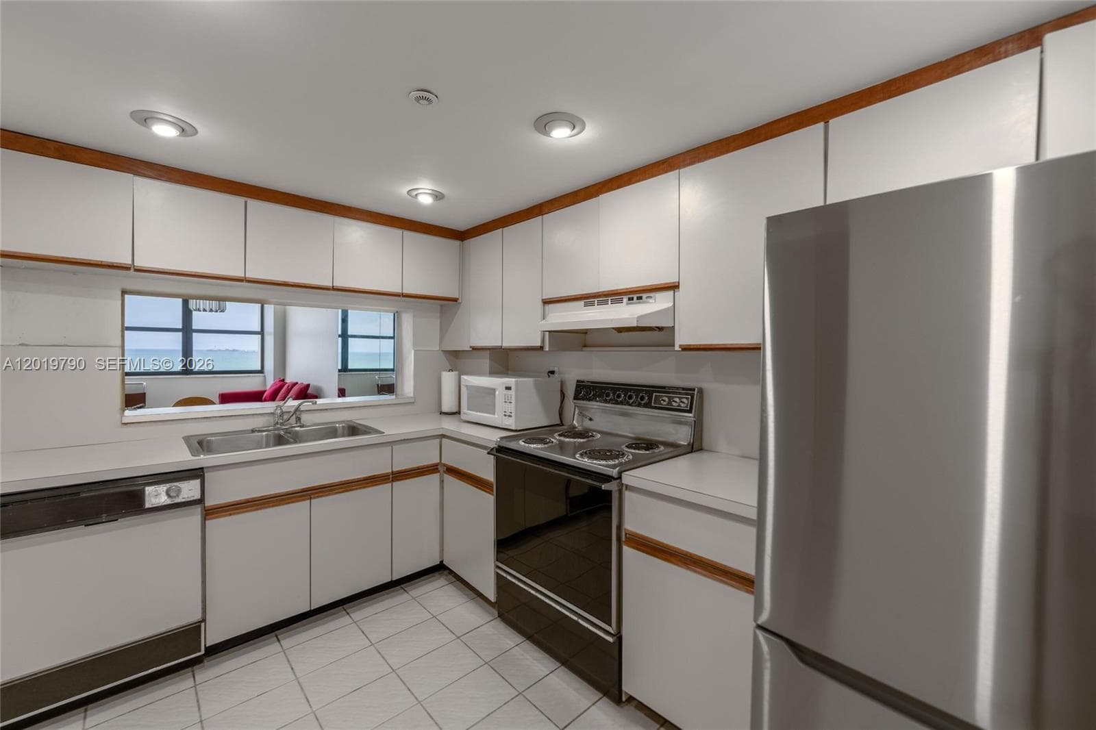 2555 Collins Ave # 1003, Miami Beach, FL 33140 photo 5
