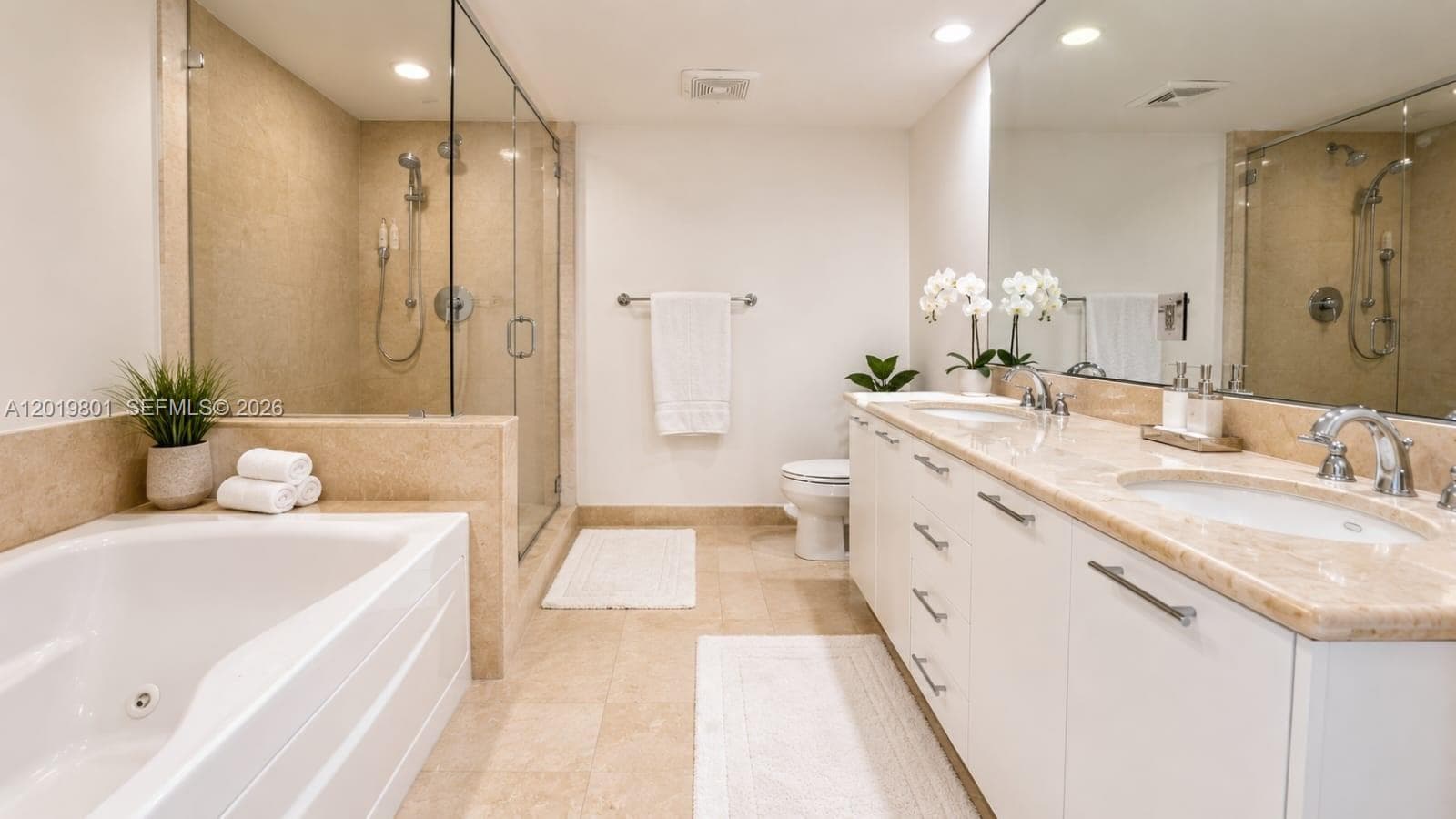 50 Biscayne Blvd # 4106, Miami, FL 33132 photo 5