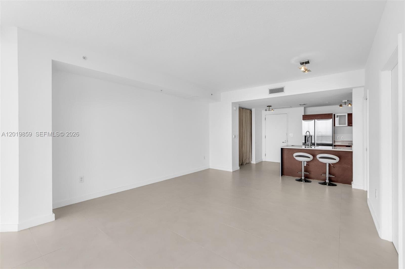 1900 N Bayshore Dr # 3216, Miami, FL 33132 photo 2