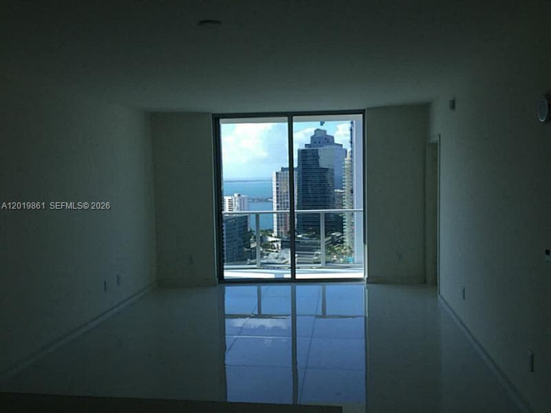 1100 S MIAMI AV # 3302, Miami, FL 33130