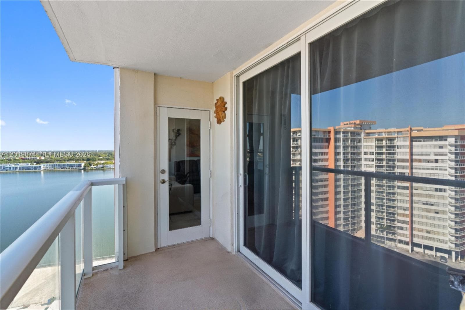 1351 NE Miami Gardens Dr # 1603E, Miami, FL 33179 photo 3