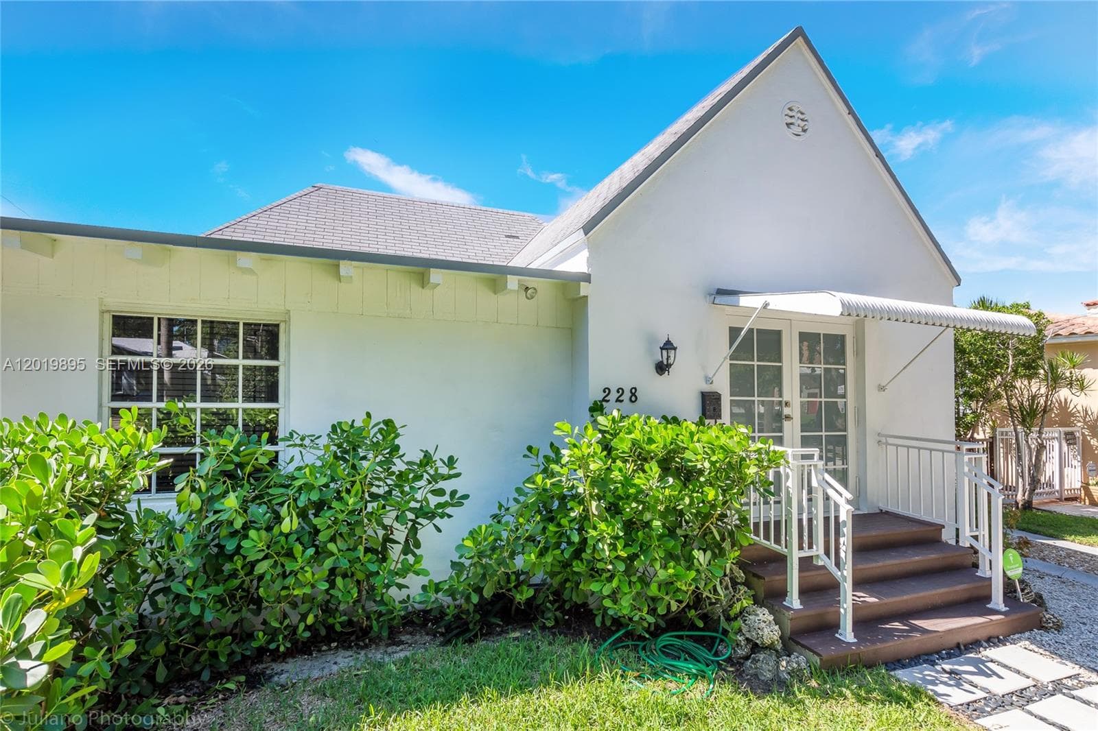 228 SW 23rd Rd # FRONT, Miami, FL 33129 photo 2