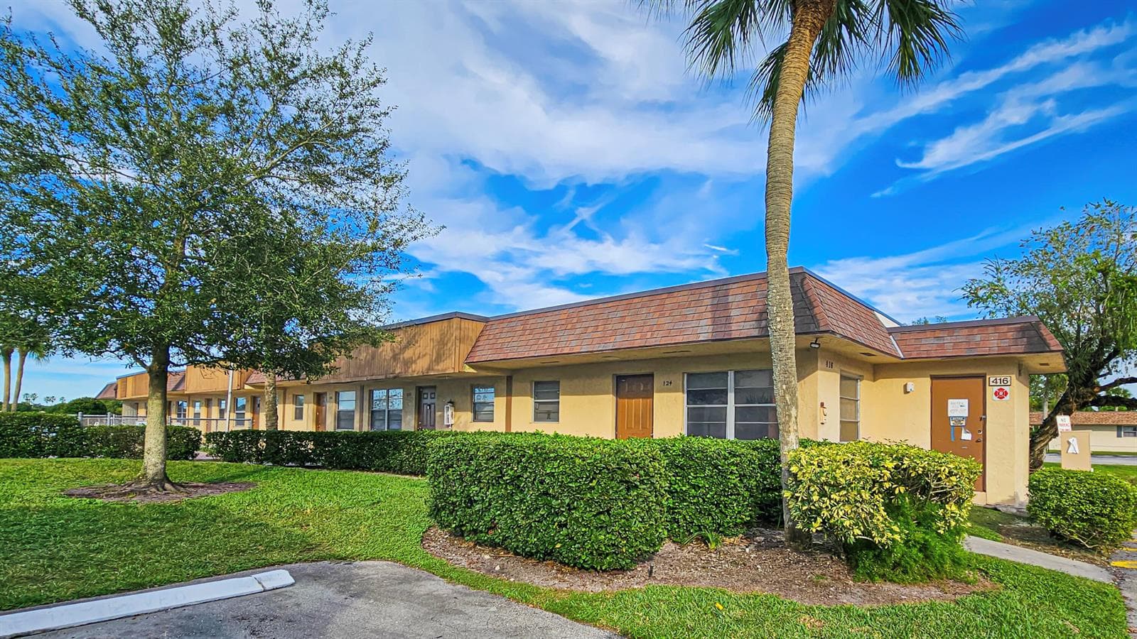 416 Lakeside Drive # 129, Margate, FL 33063 photo 2