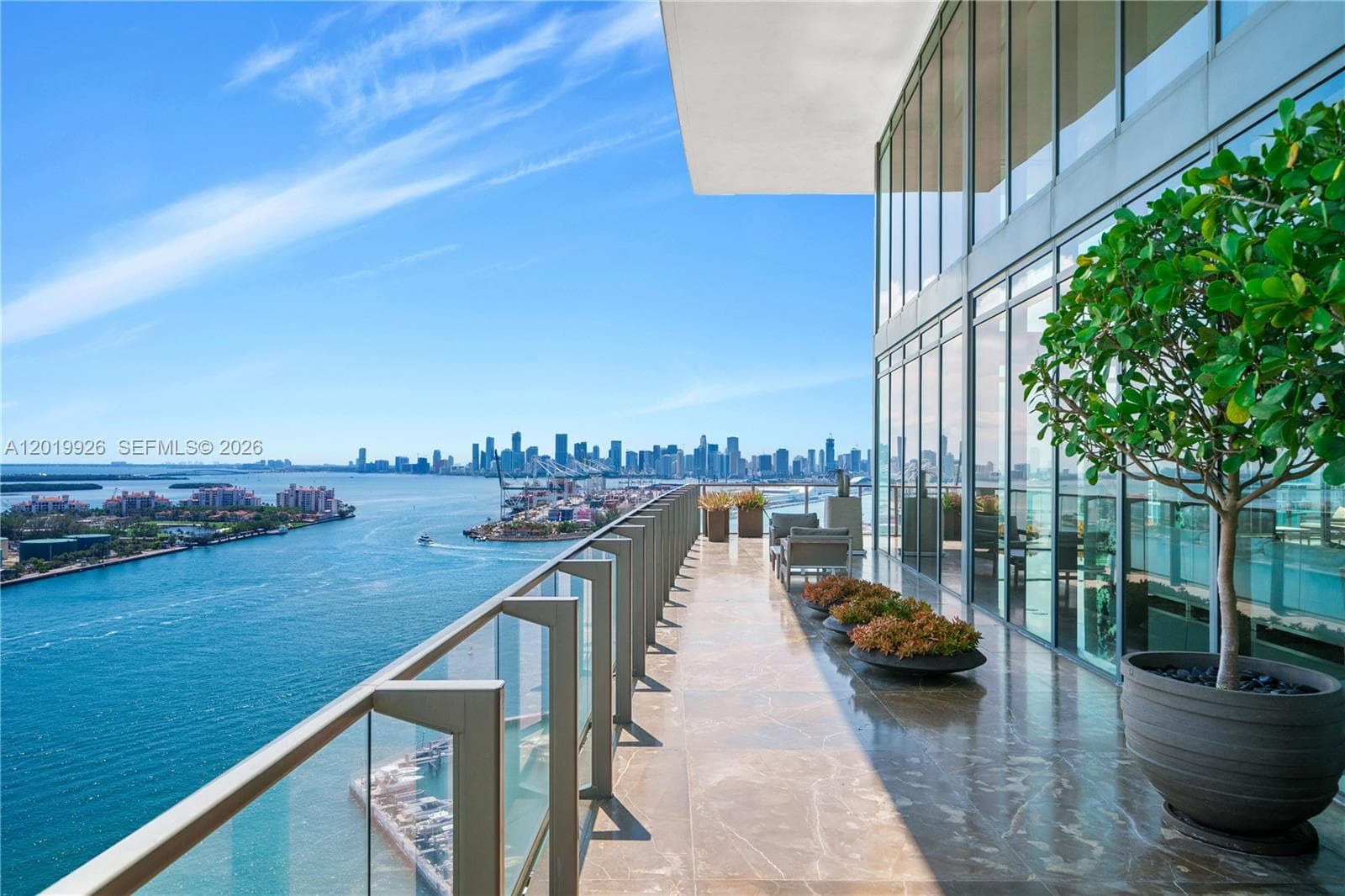 800 S Pointe Dr # Penthouse 2204, Miami Beach, FL 33139 photo 3