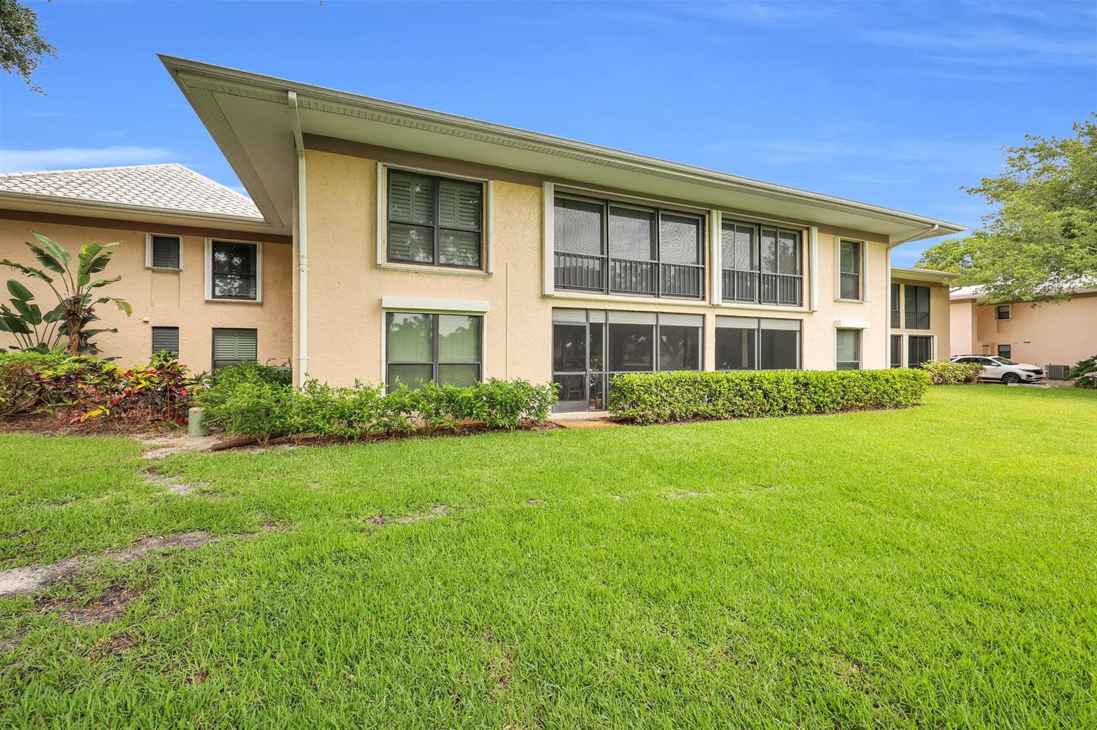 10 SE Turtle Creek Drive # Unit B, Tequesta, FL 33469 photo 3