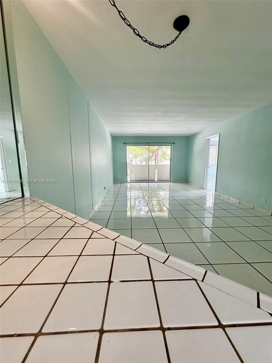 300 Galen Dr # 206, Key Biscayne, FL 33149 photo 2