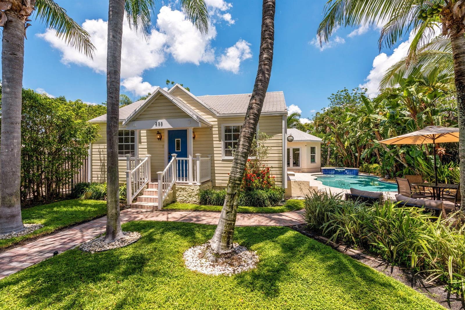 255 NE 12th Street, Delray Beach, FL 33444 photo 2