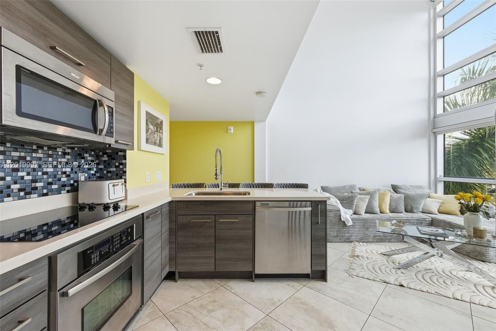 421 Meridian Ave # 16, Miami Beach, FL 33139 photo 5