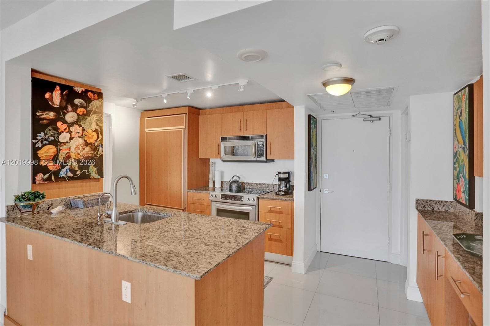 10275 Collins Ave # 829, Bal Harbour, FL 33154 photo 3