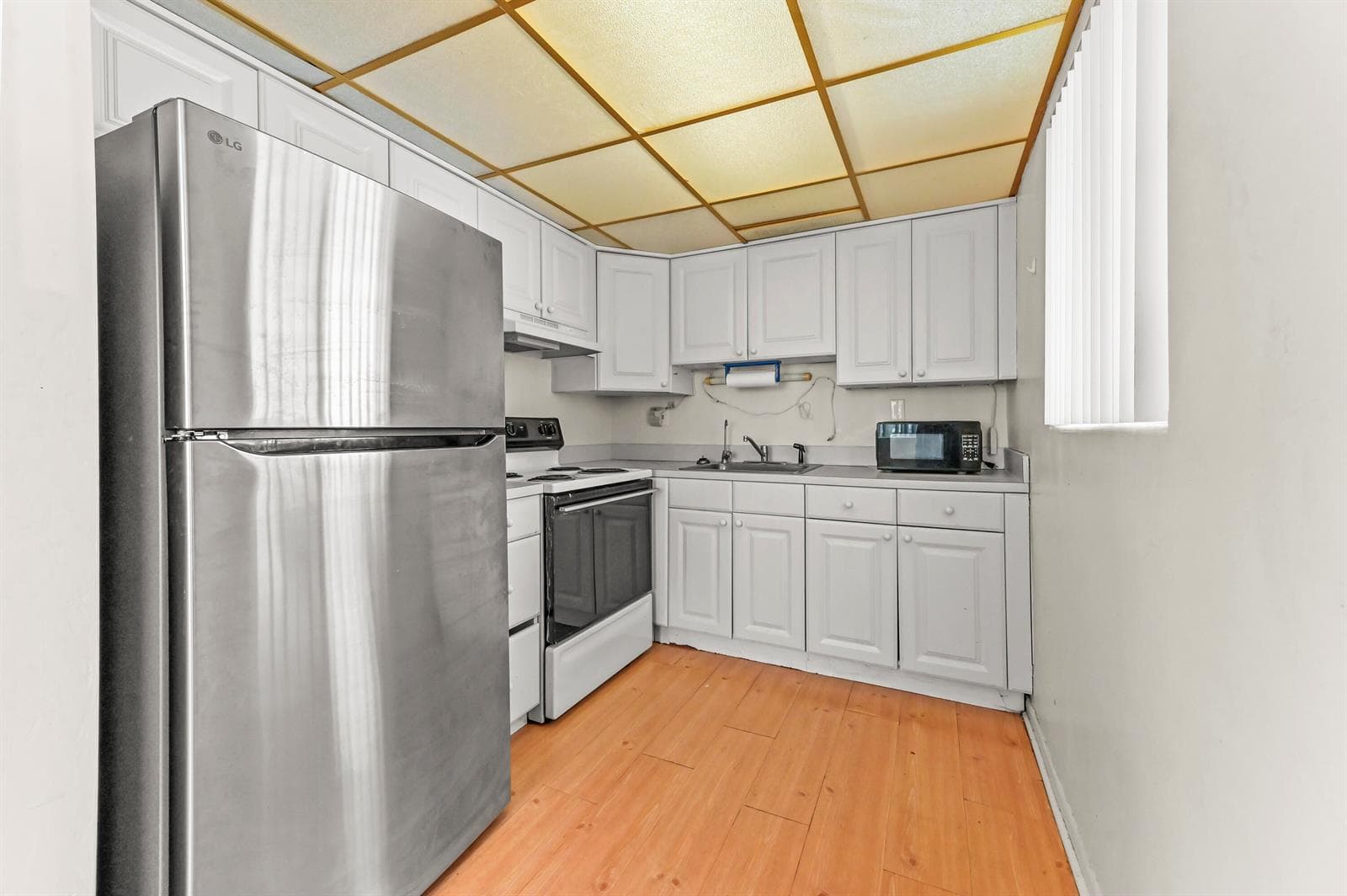 1950 Lake Osborne Drive # 9, FL 33461 photo 5