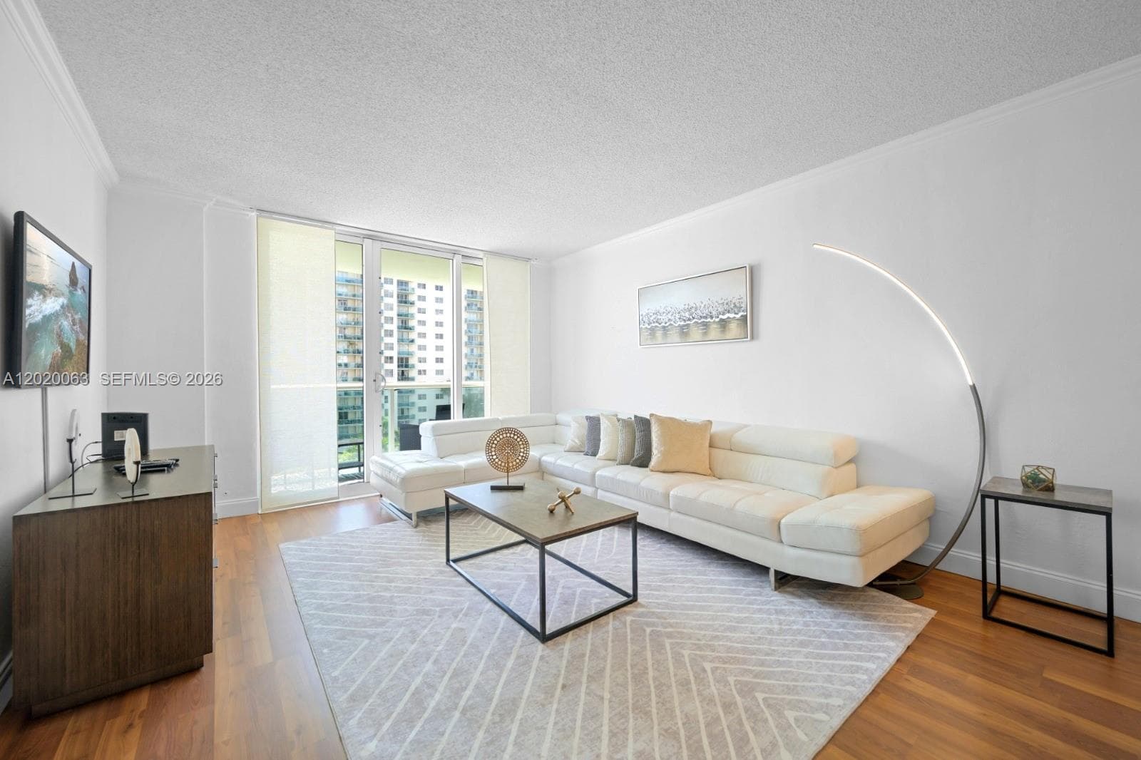 19380 Collins Ave # 609, Sunny Isles Beach, FL 33160 photo 4