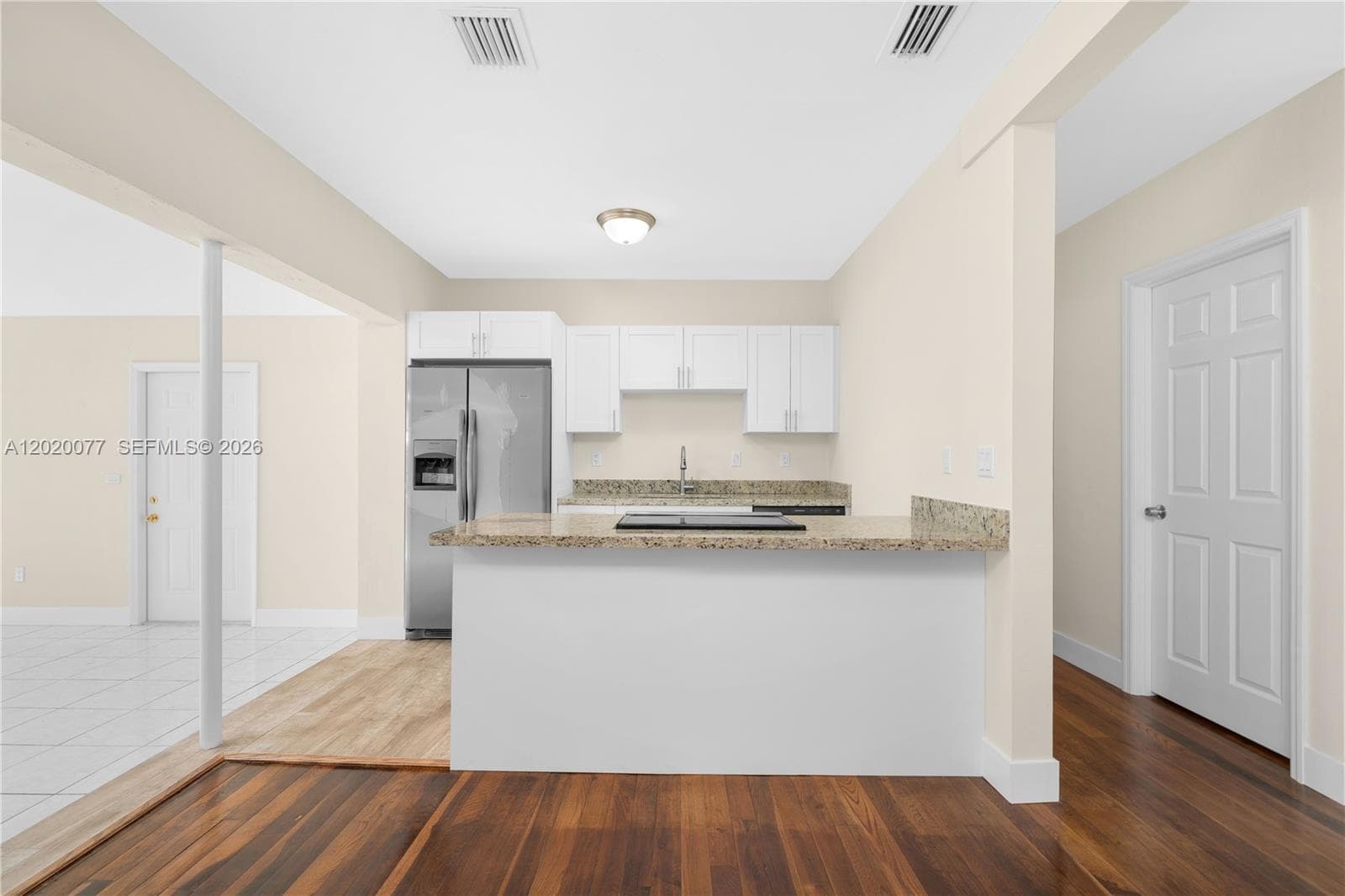 3271 NW 18th Ter, Miami, FL 33125 photo 3