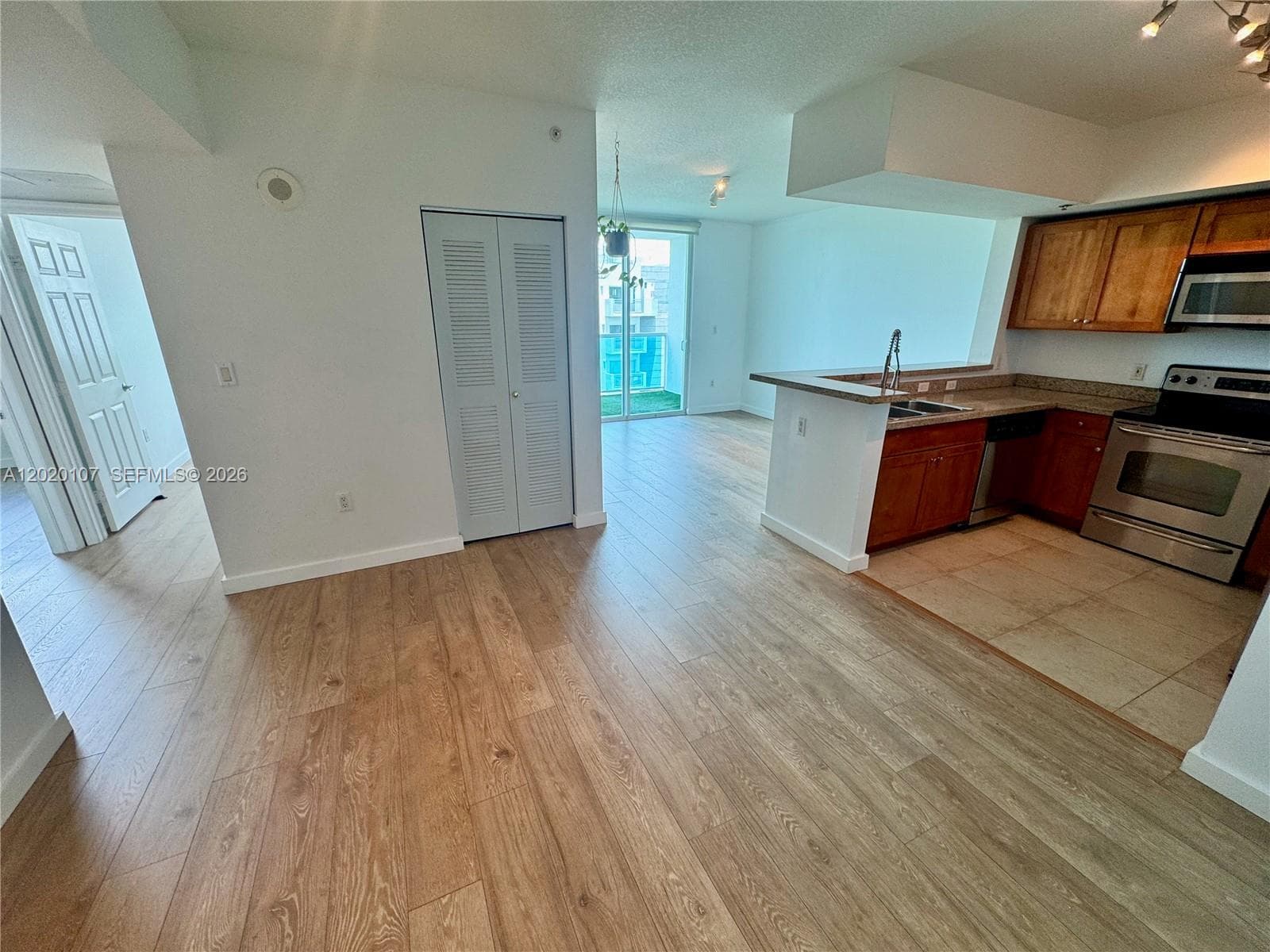 1723 SW 2nd Ave # 704, Miami, FL 33129 photo 4