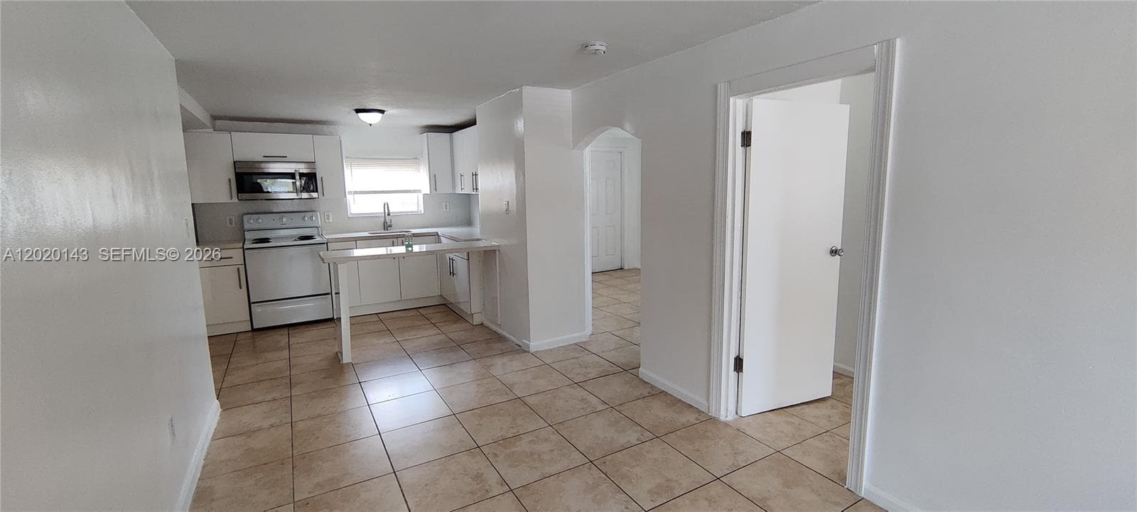 2103 NW 57th St, Miami, FL 33142 photo 5