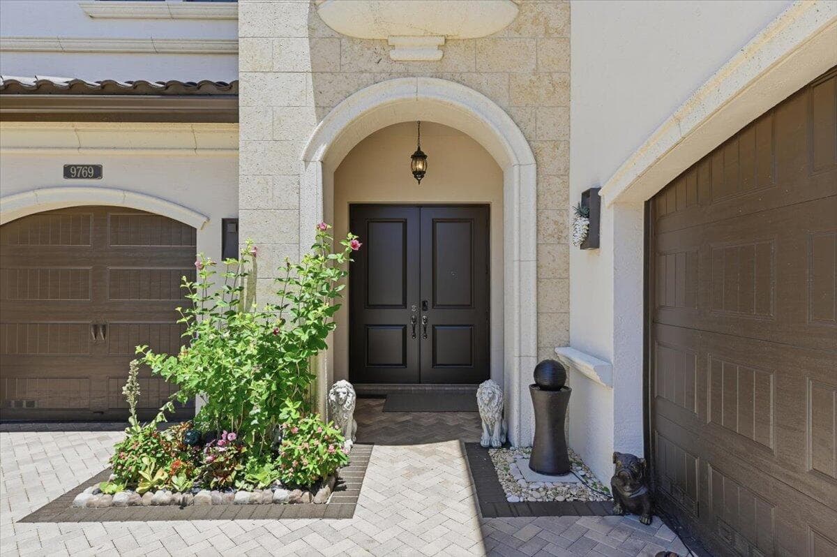 9769 Bozzano Drive, Delray Beach, FL 33446 photo 3