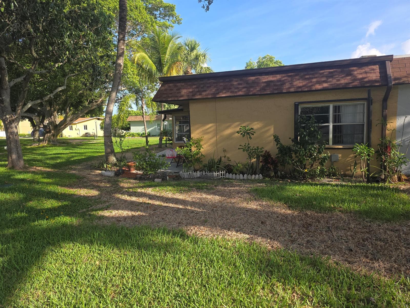 2002 SW Natura Boulevard # B, Deerfield Beach, FL 33441 photo 4